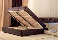 Кровать с ящиками или с подъемным механизмом