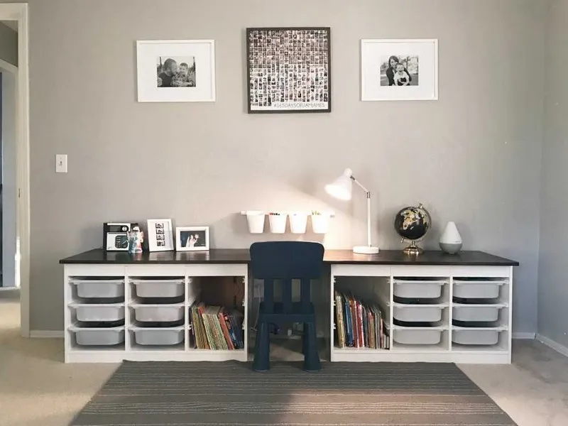 длинный стол для школьника