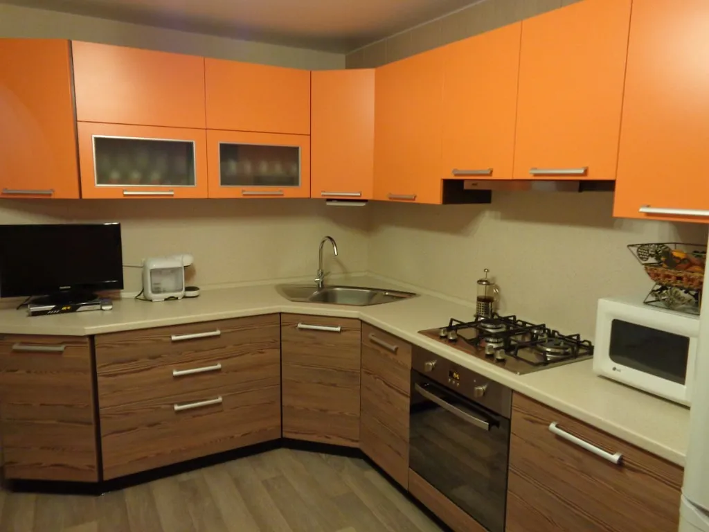 Матовая или глянцевая кухня: что лучше