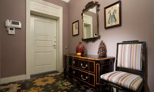 Обустройство маленькой прихожей