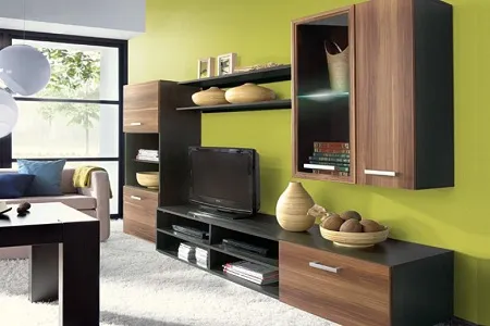 Стенка-горка из массива