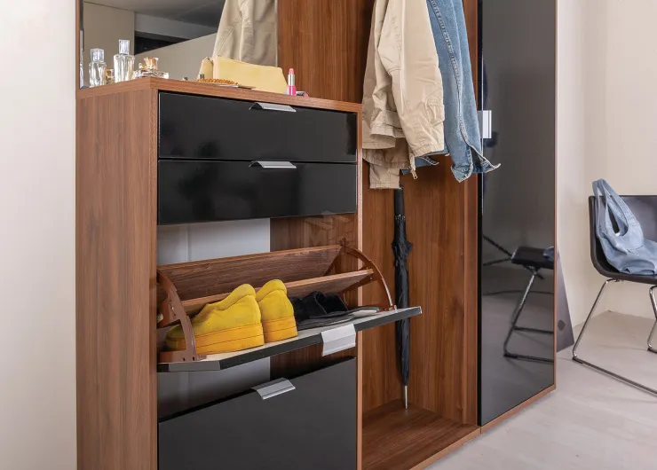 Прихожая Нэкст 10.21 со шкафом