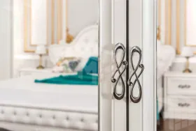 Шкаф Мишель 4-дверный (2+2) с зеркалом белый матовый