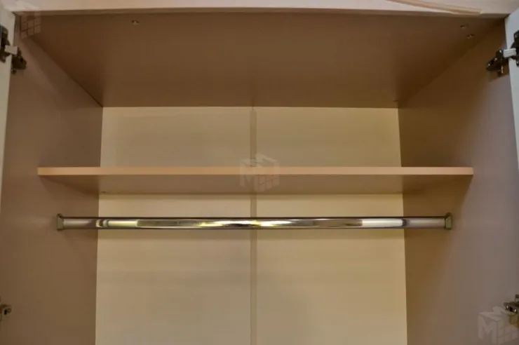 Шкаф трехдверный "Верона"