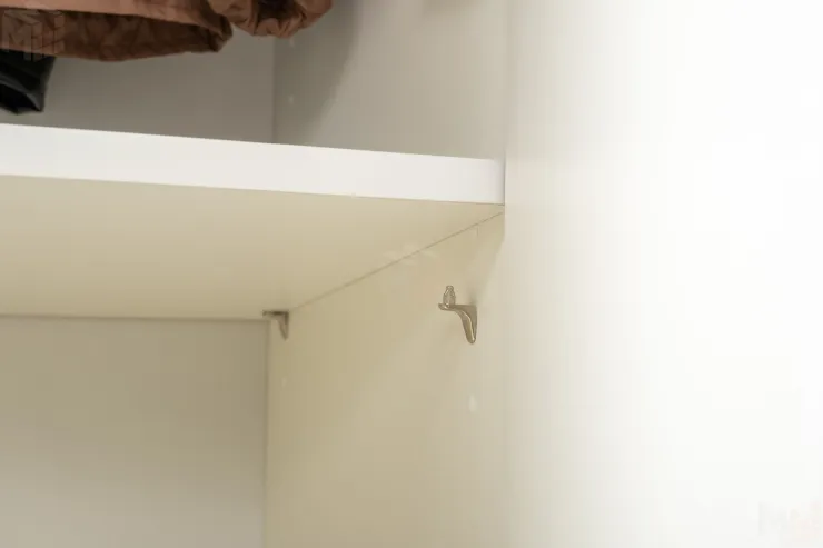 Шкаф для одежды Октава белый шагрень 13.338