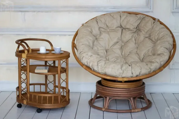 Столик сервировочный из ротанга 21/06