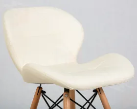 Стул обеденный DOBRIN BUTTERFLY (ножки светлый бук, цвет сиденья кремовый)