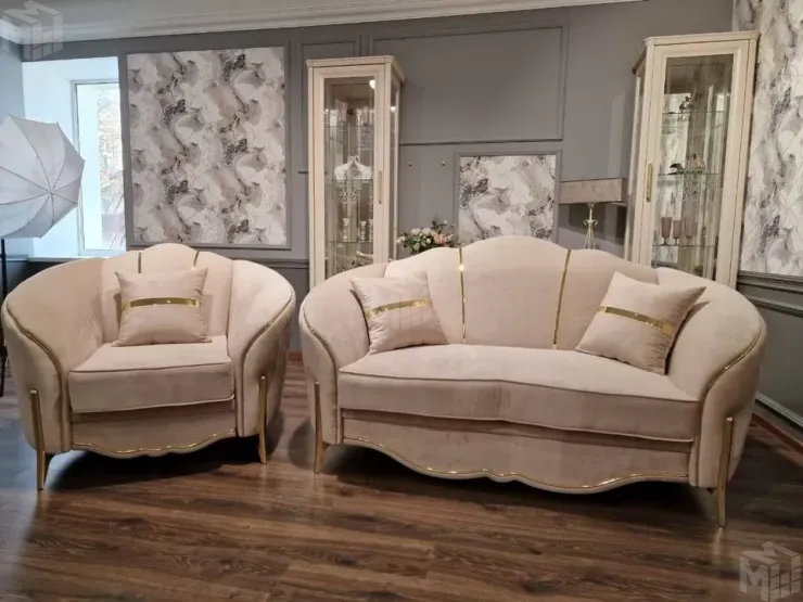 Диван Лара 2х местный бежевый золото