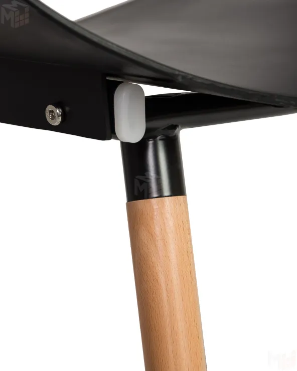 Стул обеденный DOBRIN ALIEN (ножки светлый бук, цвет чёрный (B-03))