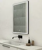Зеркало с LED подсветкой Frame Black 600х800
