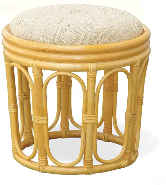 Табурет из ротанга 12/18