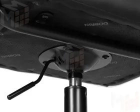 Офисное кресло для персонала DOBRIN TERRY BLACK (чёрный)