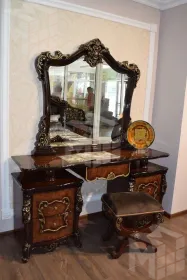 Туалетный столик Джоконда корень дуба глянец