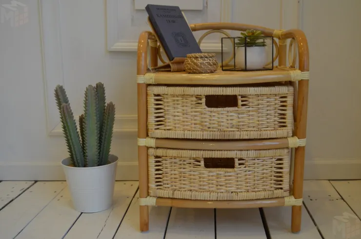 Тумбочка из ротанга 27/03