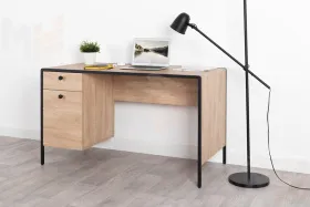 Стол письменный Брюс 12.157