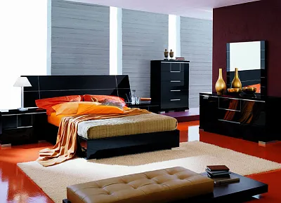 Как обновить лакированную мебель? Как обновить лакированную мебель?