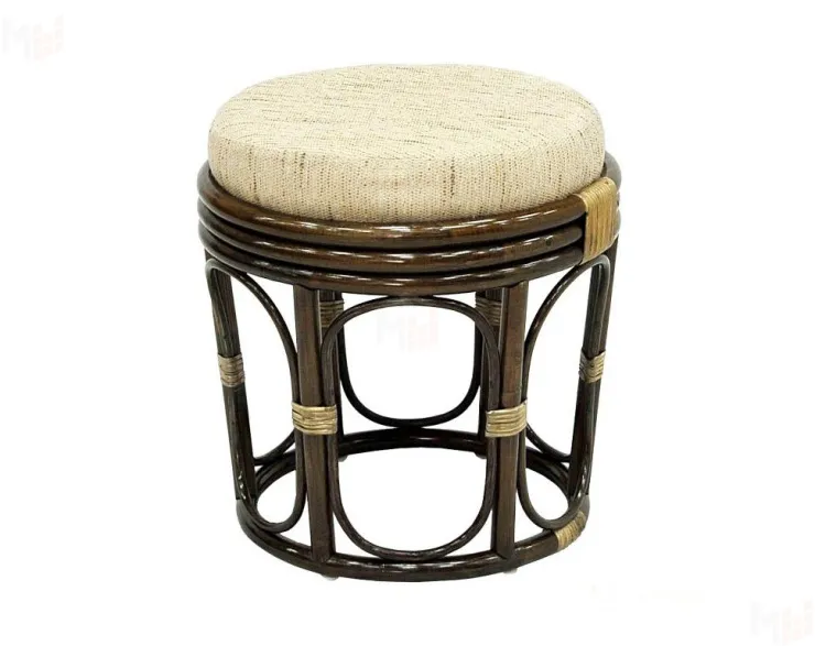 Табурет из ротанга 12/18