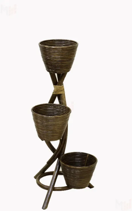 Цветочница из ротанга 15/29