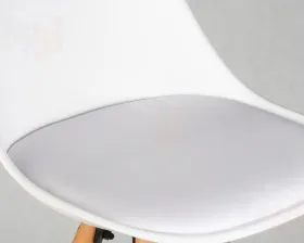 Стул полубарный DOBRIN RONNI (ножки светлый бук, белый (ZL-W-02))