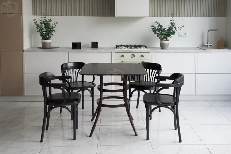 Стол  Сатурн квадратный (темный орех)