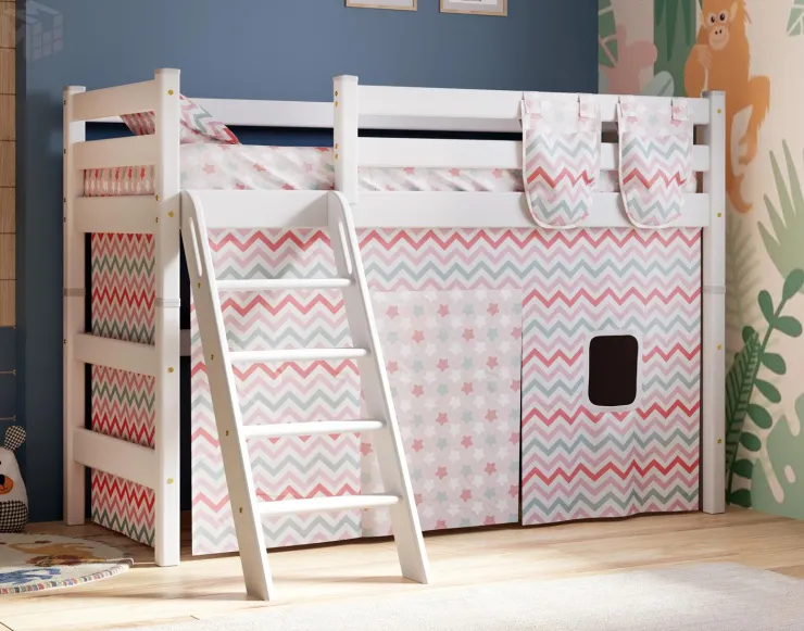 Полувысокая кровать Соня-6 с наклонной лестницей