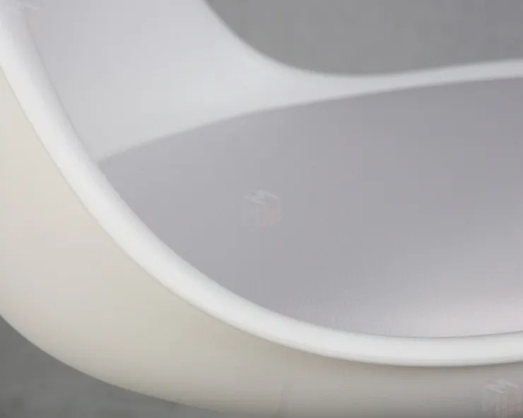 Офисное кресло для персонала DOBRIN MICKEY (белый)