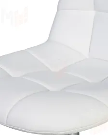 Офисное кресло для персонала DOBRIN MONTY (белый)