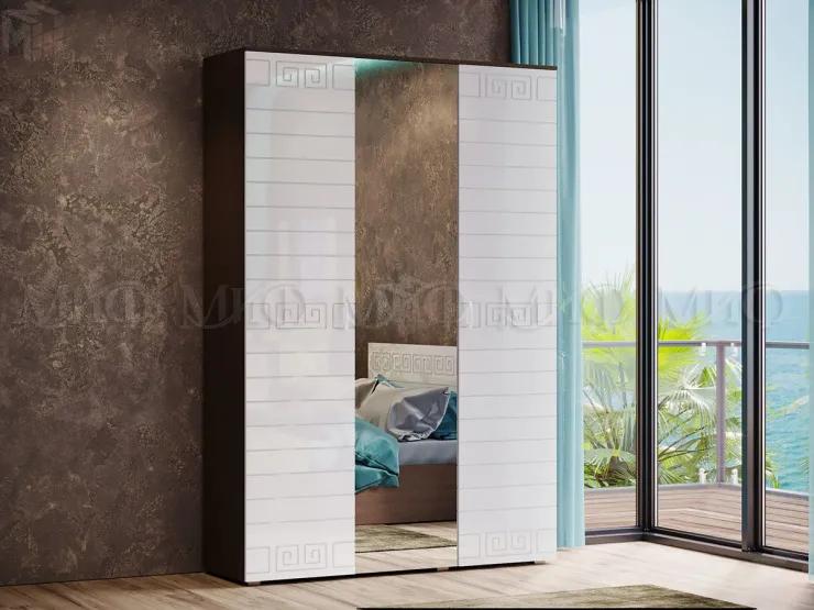 Шкаф Афина 3-х створчатый