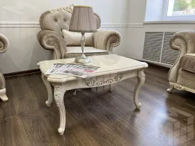 Столик прямоугольный Патрисия крем корень глянец