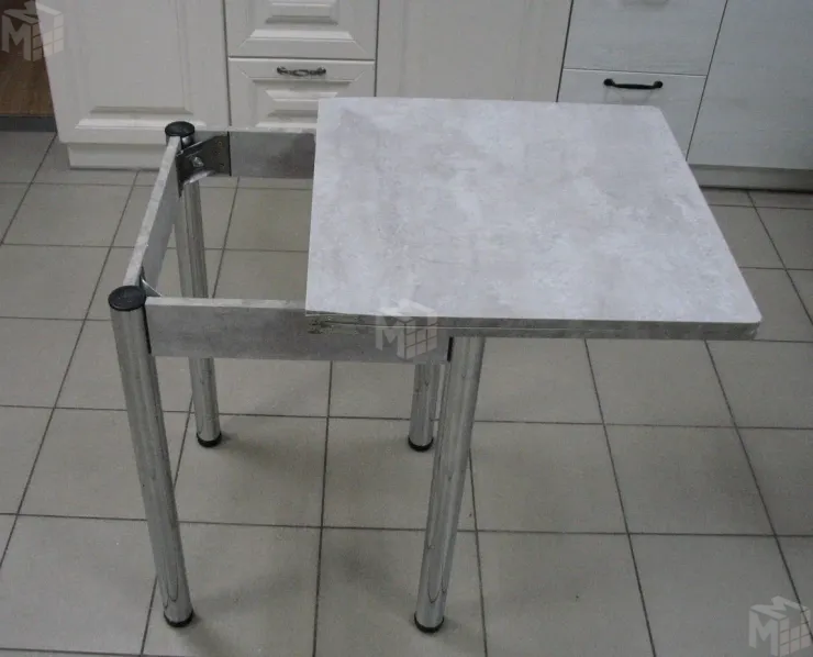 Стол Ломберный поворотно-раскладной 580*580 (цемент светлый), ножки хром