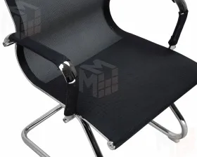 Офисное кресло для посетителей DOBRIN CODY MESH (чёрный)