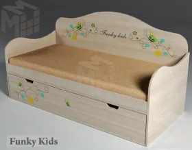 Низкая кровать для детей Бабочки 40011