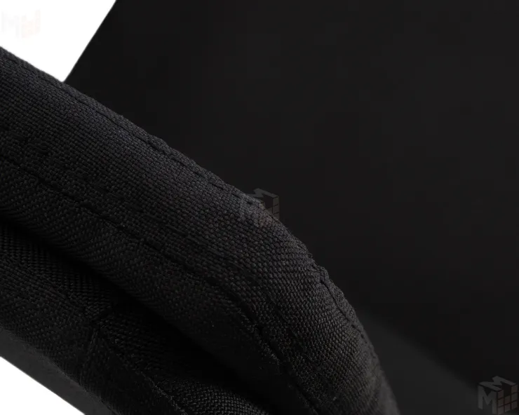 Офисное кресло для персонала DOBRIN PIERCE (чёрный)