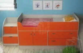 Детская кровать Фанки Кидз 9 с тумбой-лестницей 13/19СВ