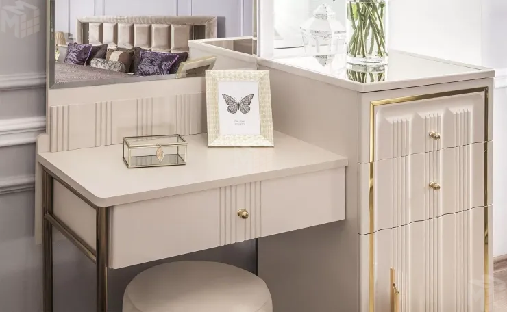 Зеркало Замира бежевый