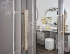 Шкаф Мокко 3-дверный с зеркалом серый камень