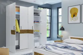 Шкаф Милана 4-х створчатый