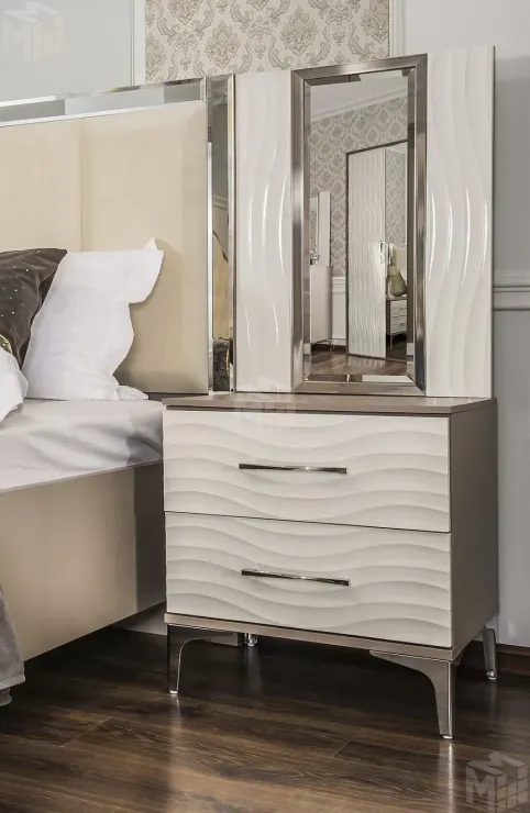 Зеркало Гравита для прикроватной тумбы белый глянец