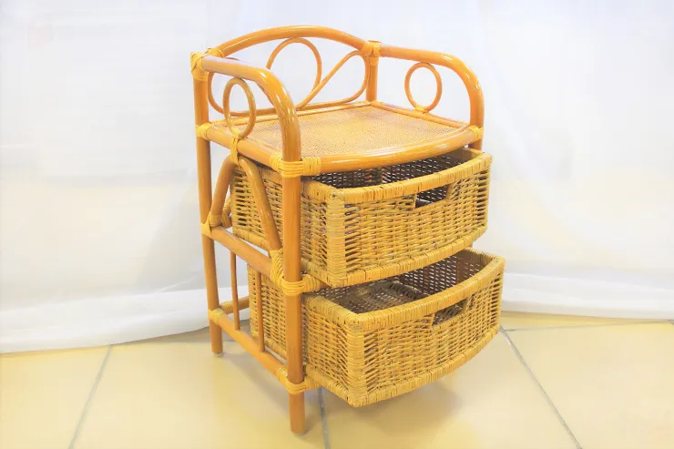 Тумбочка из ротанга 27/03