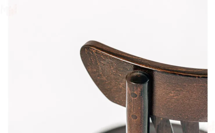 Стул деревянный венский Ослав темный орех