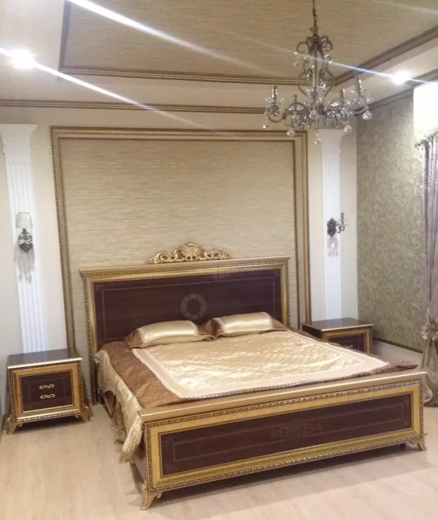 Кровать Версаль с короной (1800) СВ-04 шелкография