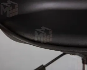 Офисное кресло для персонала DOBRIN MICKEY (чёрный)