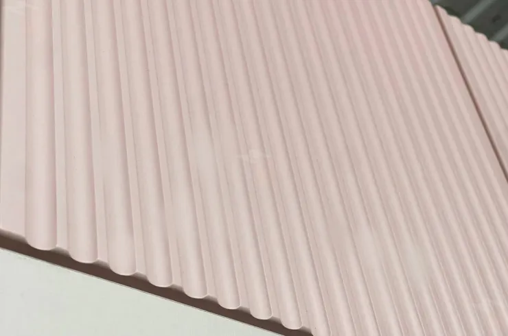 Антресоль трехдверная Зефир 119.01 белое дерево/пудра розовая (эмаль)