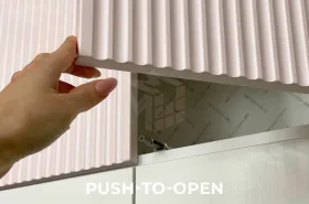 Антресоль трехдверная Зефир 119.01 белое дерево/пудра розовая (эмаль)