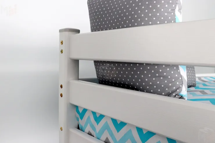 Кровать двухъярусная с наклонной лестницей Адель (белая)